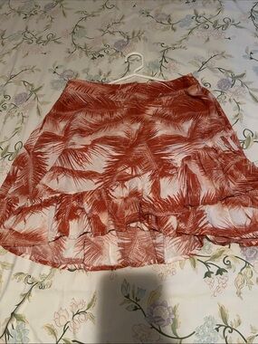 Roxy Rust Palm-Print Tiered Mini Skirt